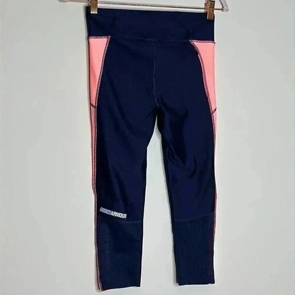 Under Armour Women's Fitted Crop Leggings Blue Pink Size small - Picture 8 of 12